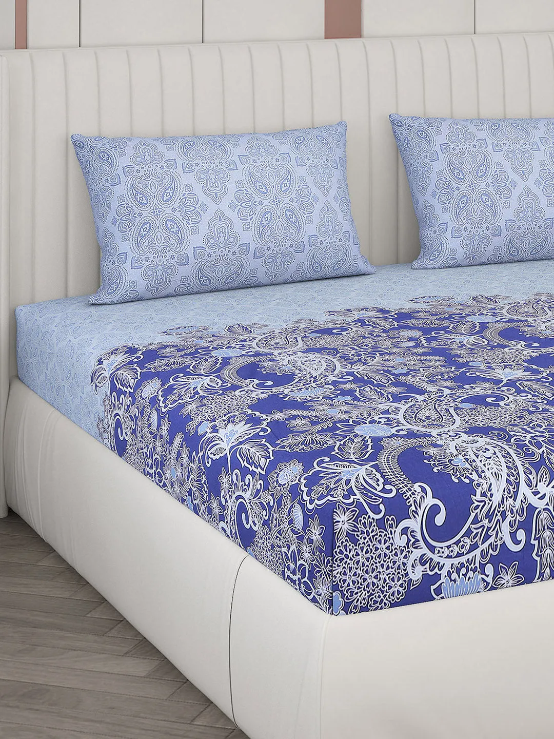104 TC Cotton Double Bedsheet with 2 Pillow Covers