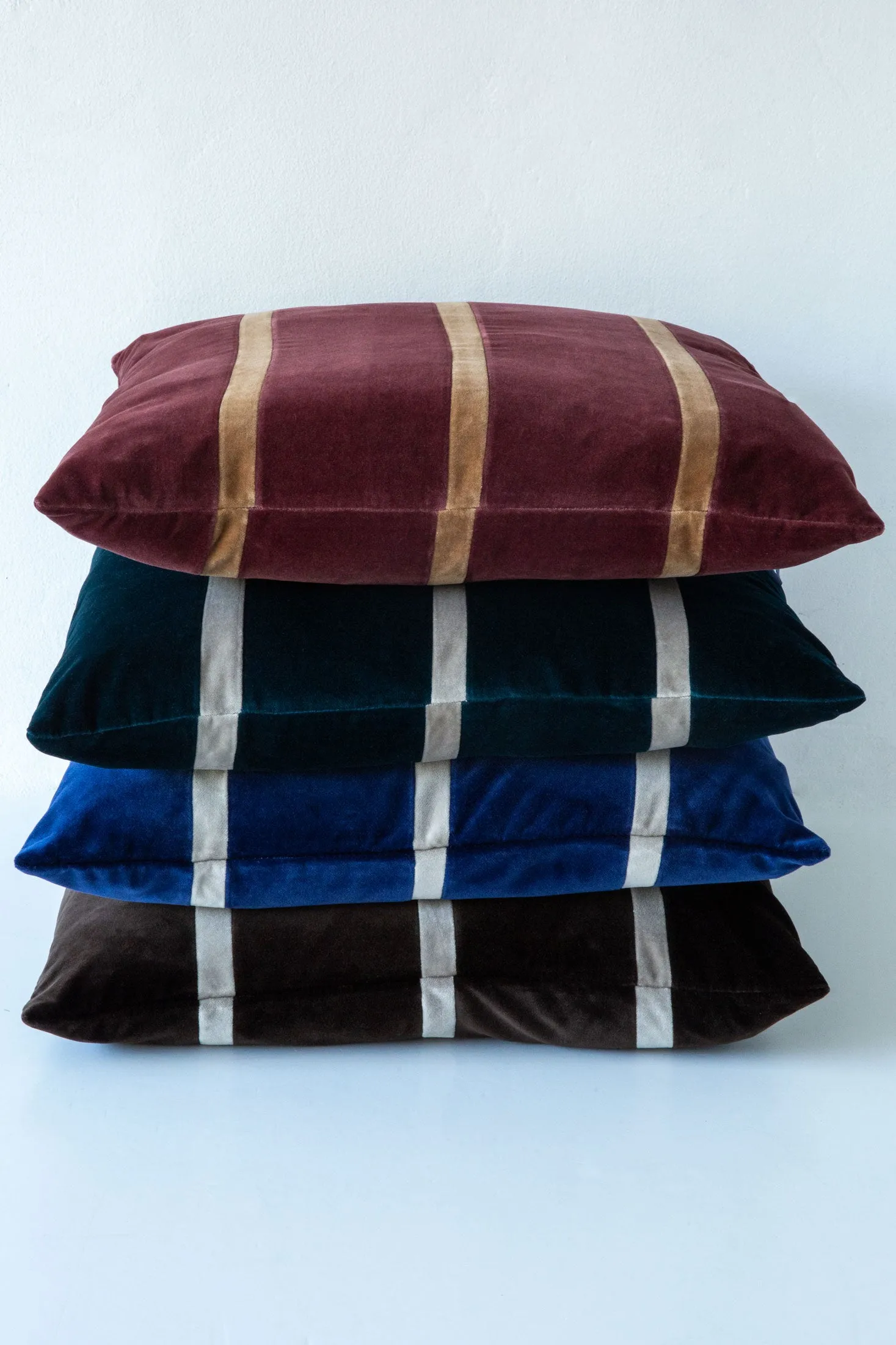 Aya Cushion