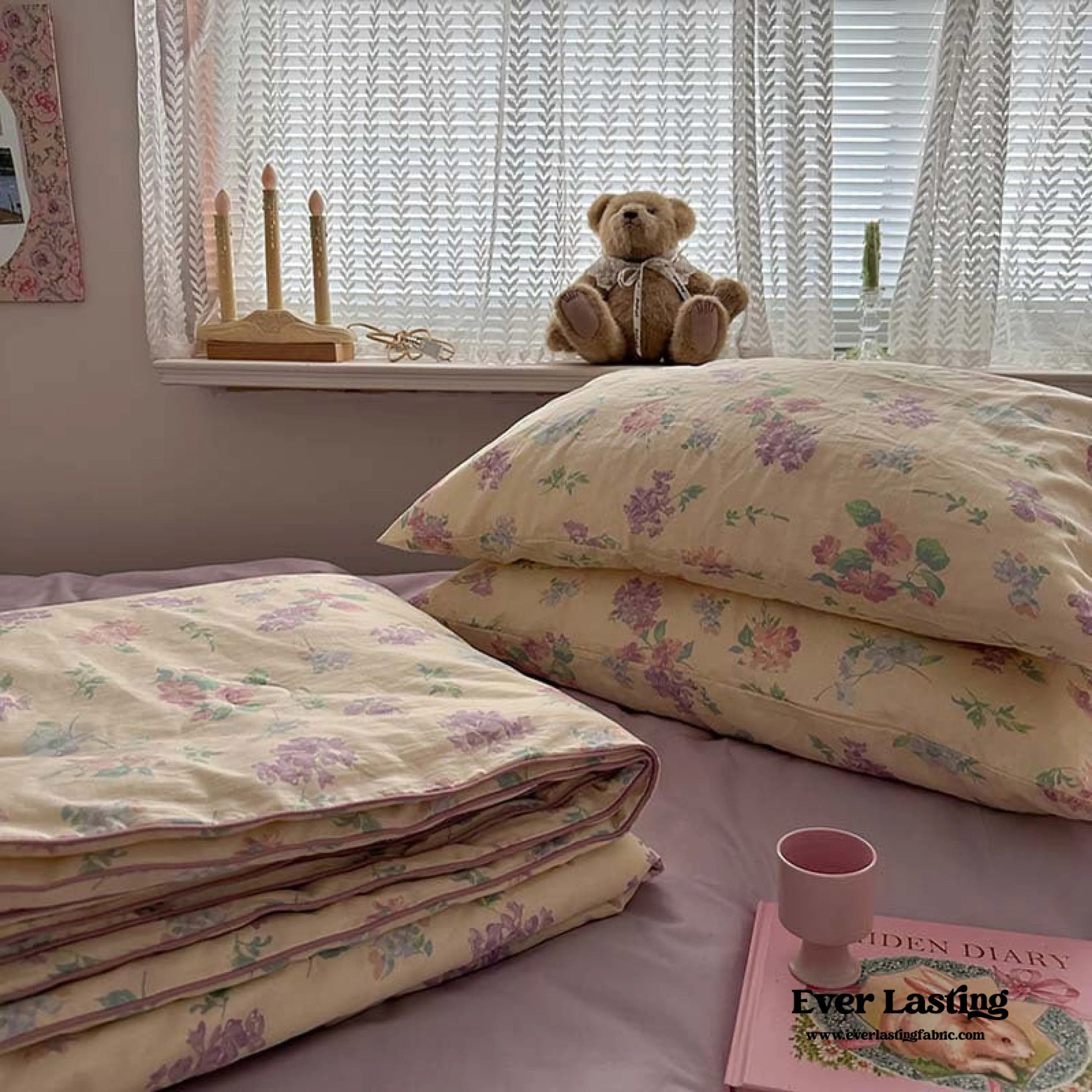 Floral Cottage Blanket Set / Cottage Blue