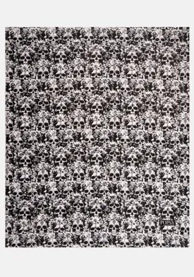 Pop-under Skull Print Plush Blanket