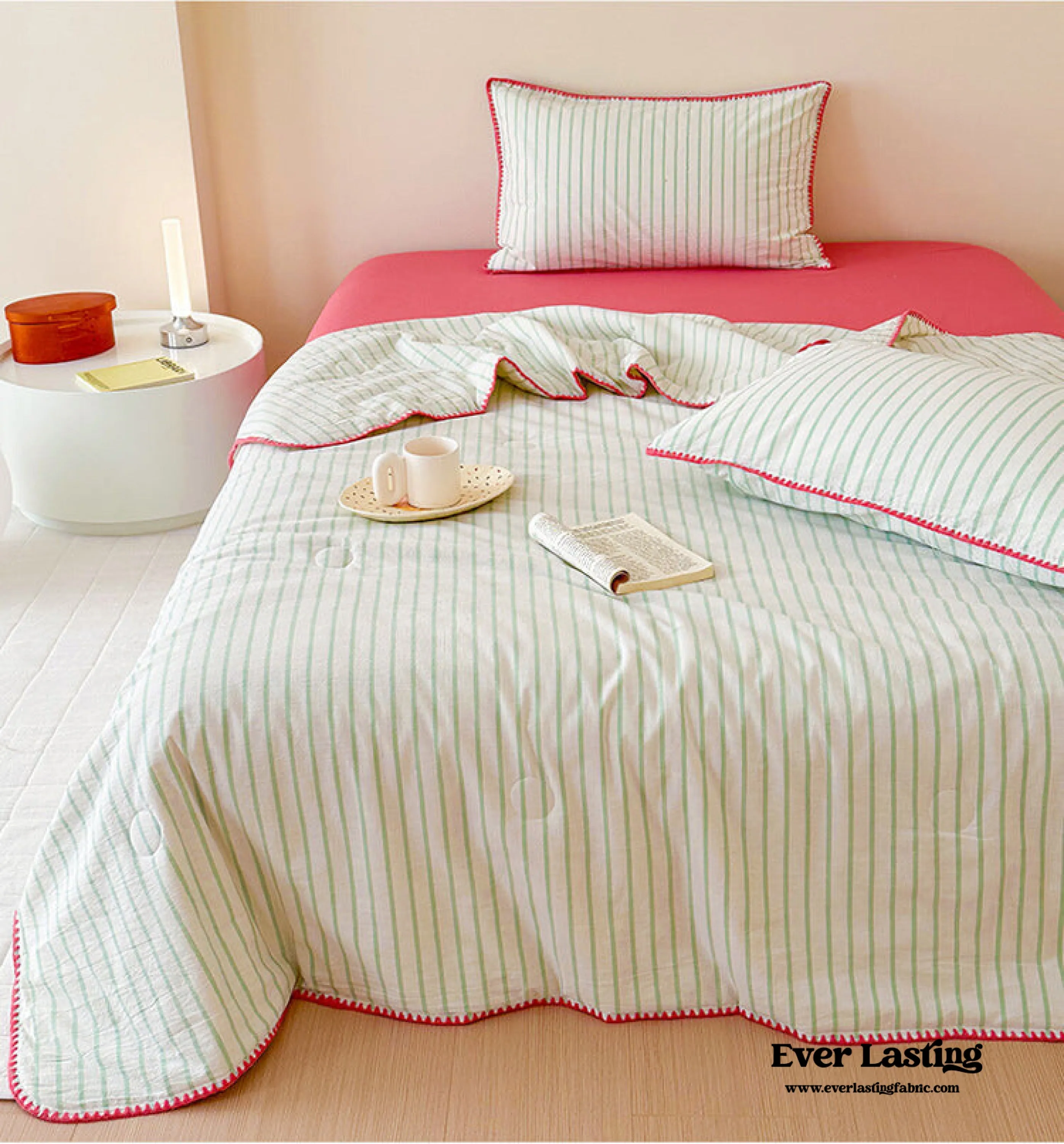 Striped Breathable Blanket Set / Gray