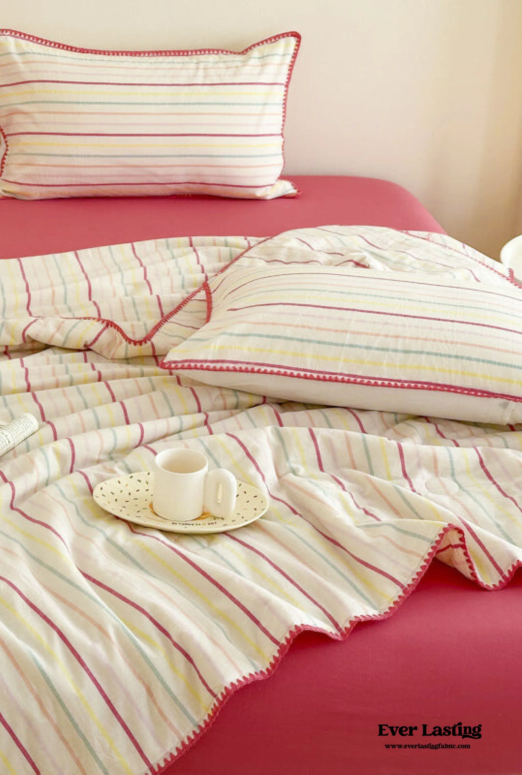 Striped Breathable Blanket Set / Gray